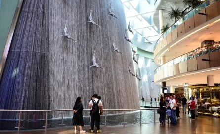 Wasserfall in der Dubai Mall