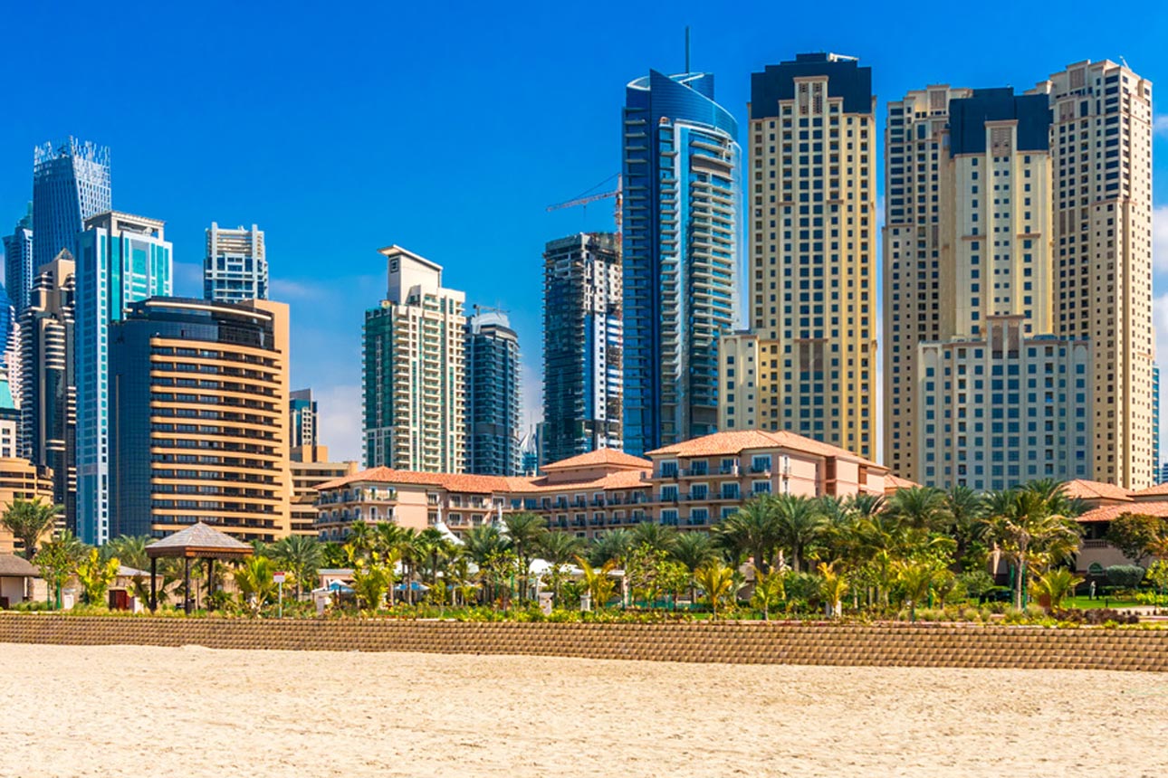 The 7 Most Beautiful Beaches in Dubai - Discover Now!