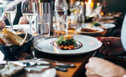 Essen und Trinken in Dubai: Restaurants, Bars und Clubs