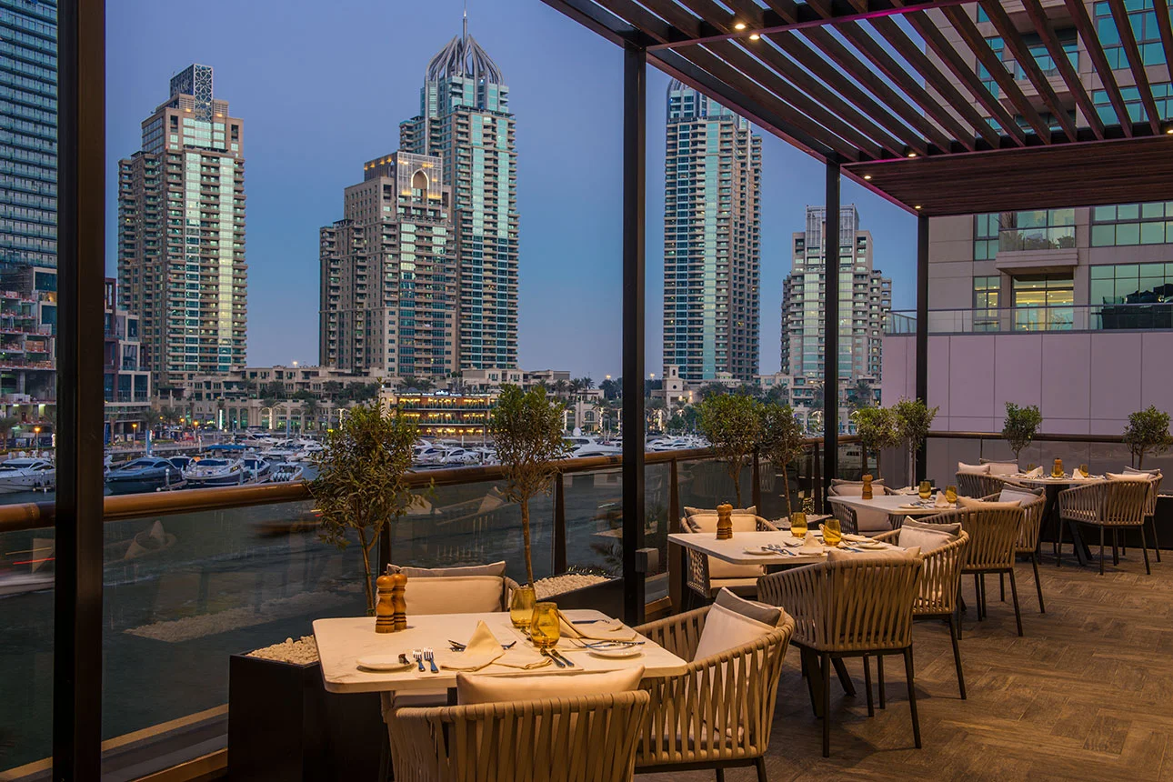 Sloanes Restaurant in Dubai Marina