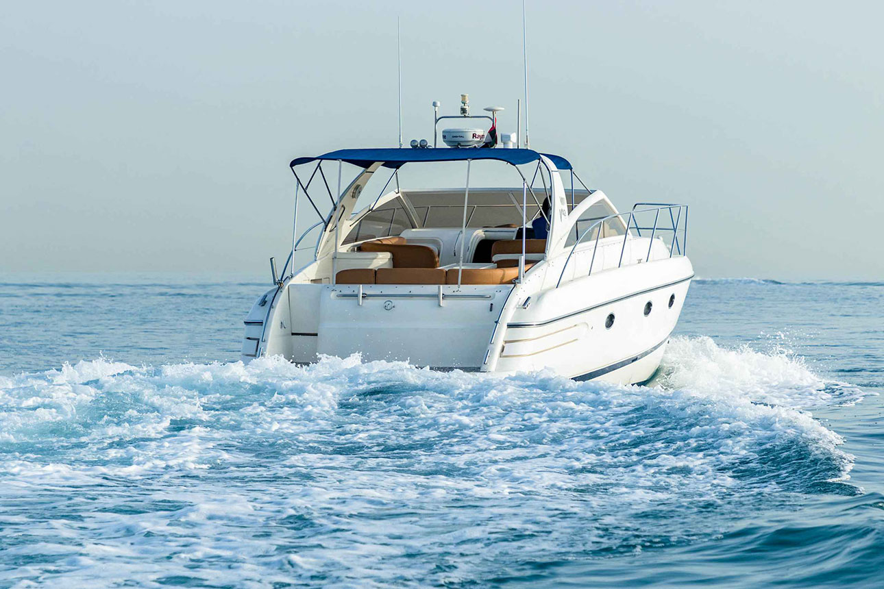 Yacht Charter in Dubai